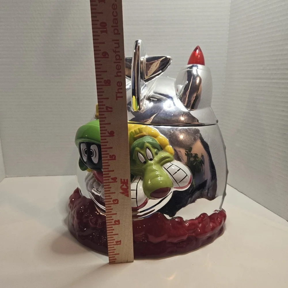VTG RARE Marvin the Martian Daffy &  Porky Warner Bro's Cookie Jar Light Up Ship